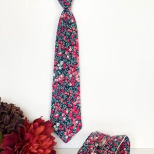 tirantes para niño con flores rojas